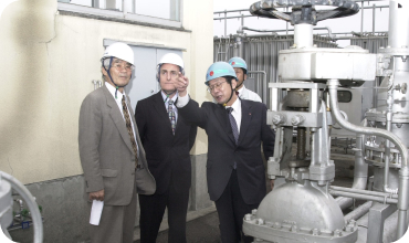 施設見学